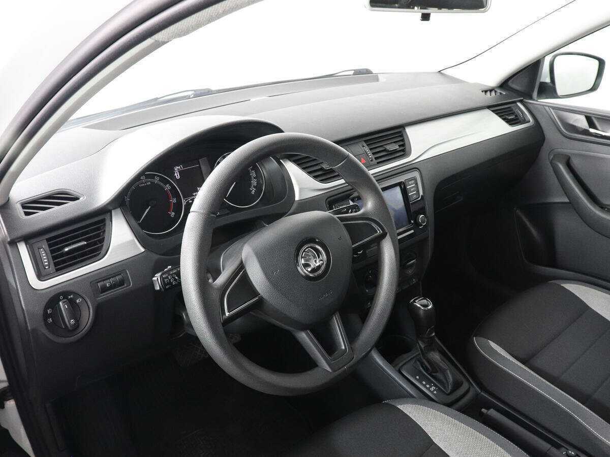 Б/У Шкода Рапид 2019 года. Фото: #5