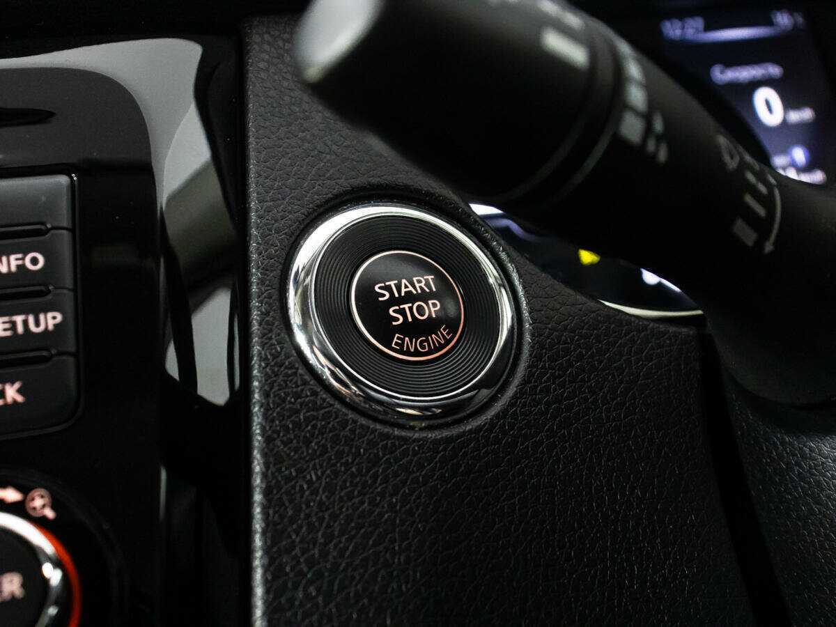 Б/У Ниссан Икс-Трейл 2018 года. Фото: #17