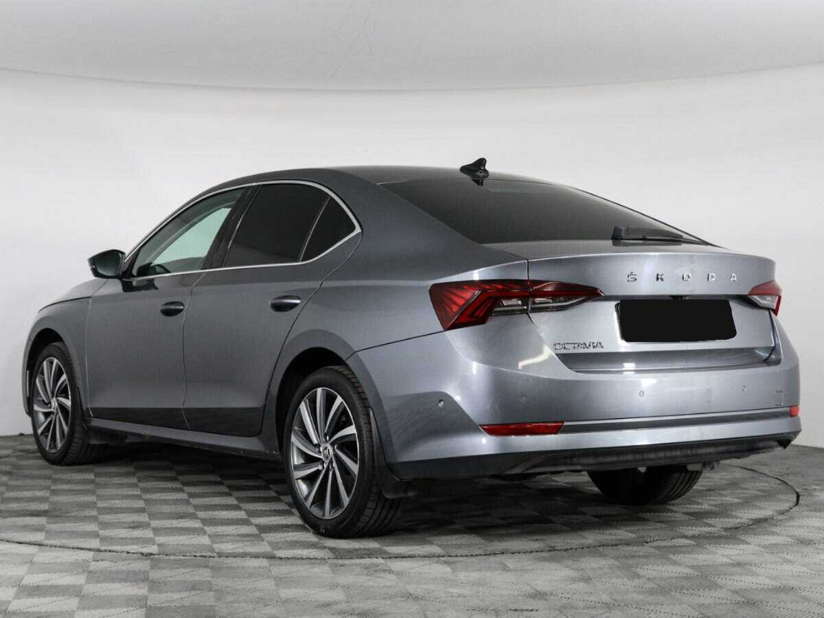 Б/У Шкода Октавия 2020 года. Фото: #6