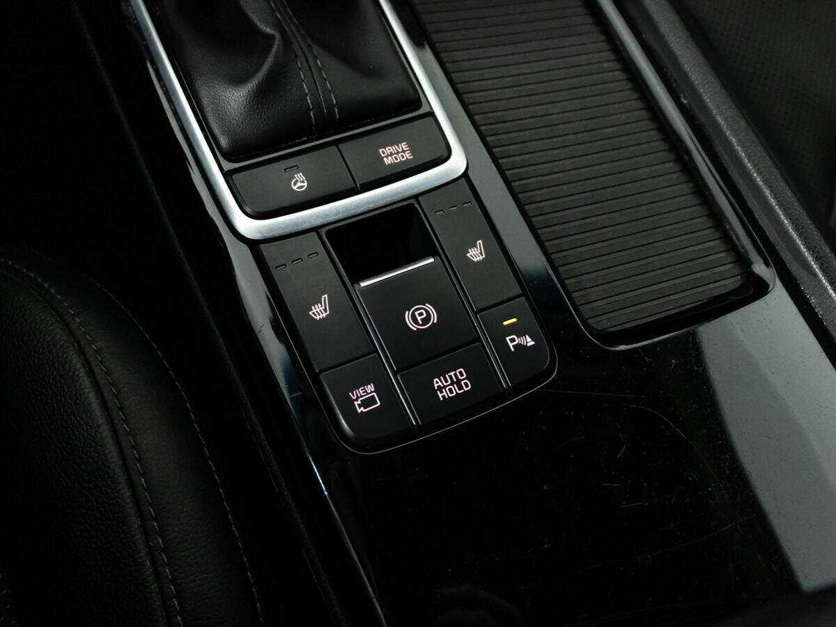 Б/У Киа Оптима 2018 года. Фото: #17