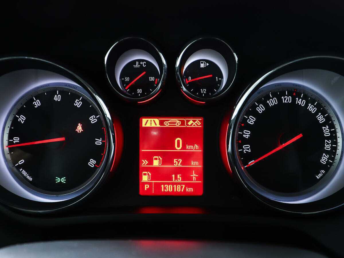 Б/У Опель Зафира 2014 года. Фото: #12