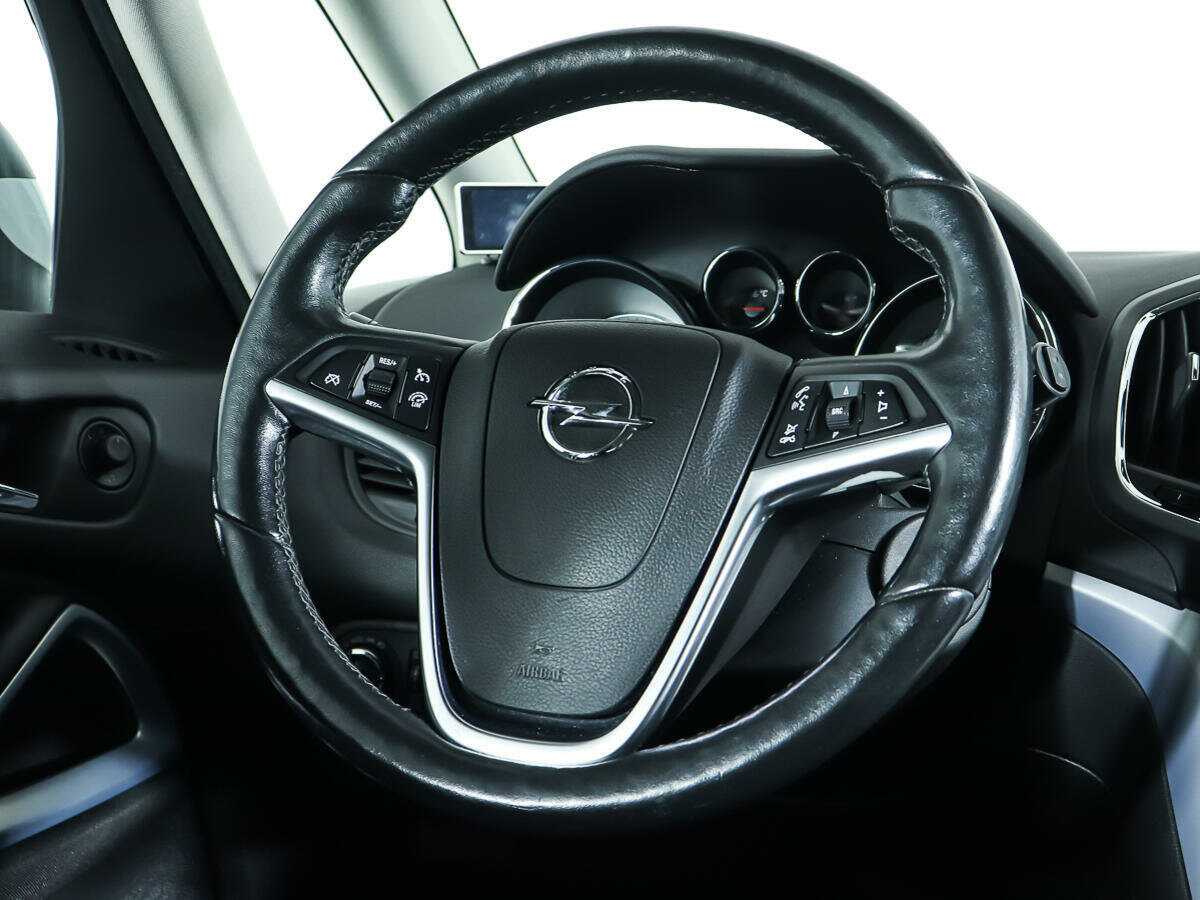 Б/У Опель Зафира 2014 года. Фото: #13