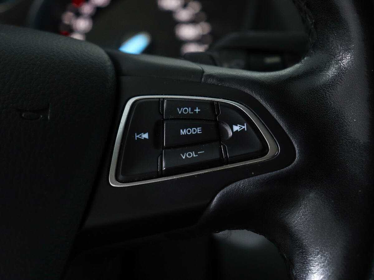 Б/У Форд Куга 2017 года. Фото: #14