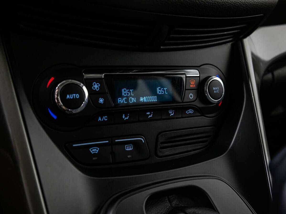 Б/У Форд Куга 2014 года. Фото: #15