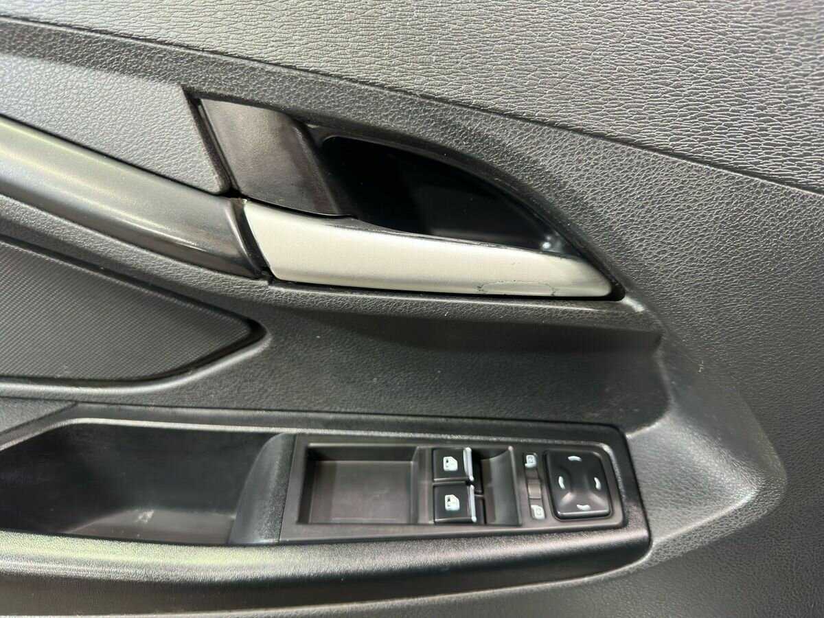 Б/У Лада (ВАЗ) Веста 2016 года. Фото: #13