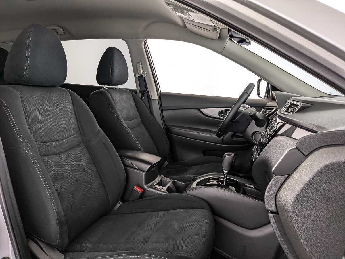 Б/У Ниссан Икс-Трейл 2017 года. Фото: #19