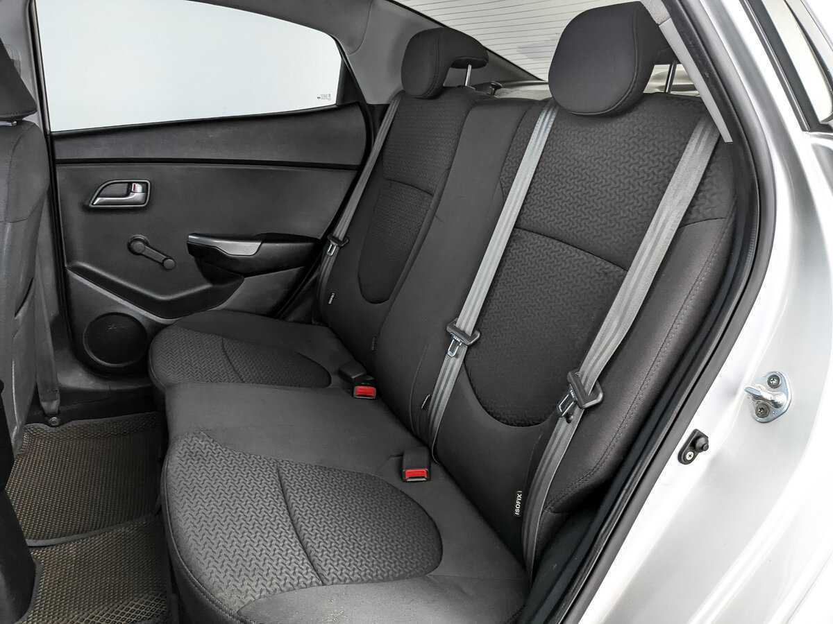 Б/У Киа Рио 2014 года. Фото: #13