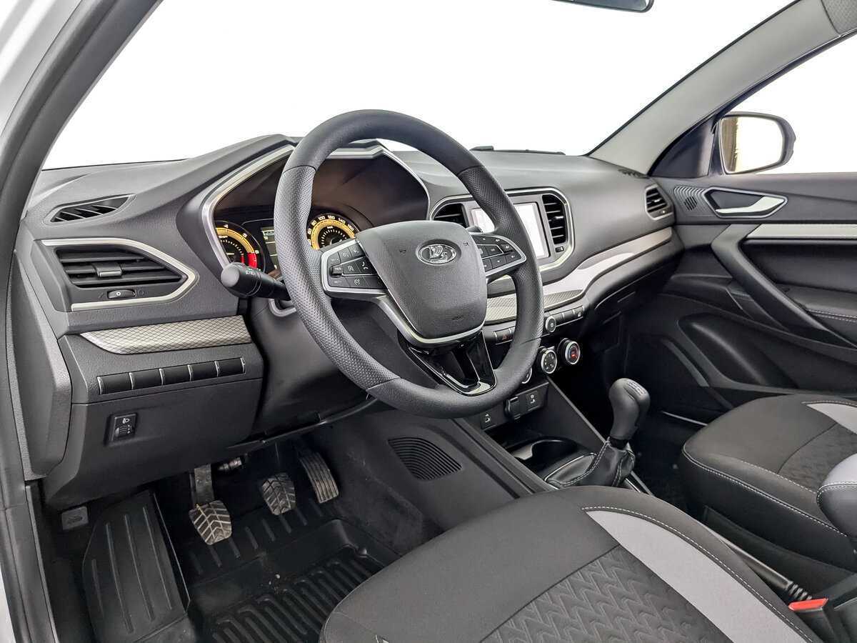 Б/У Лада (ВАЗ) Веста 2023 года. Фото: #12