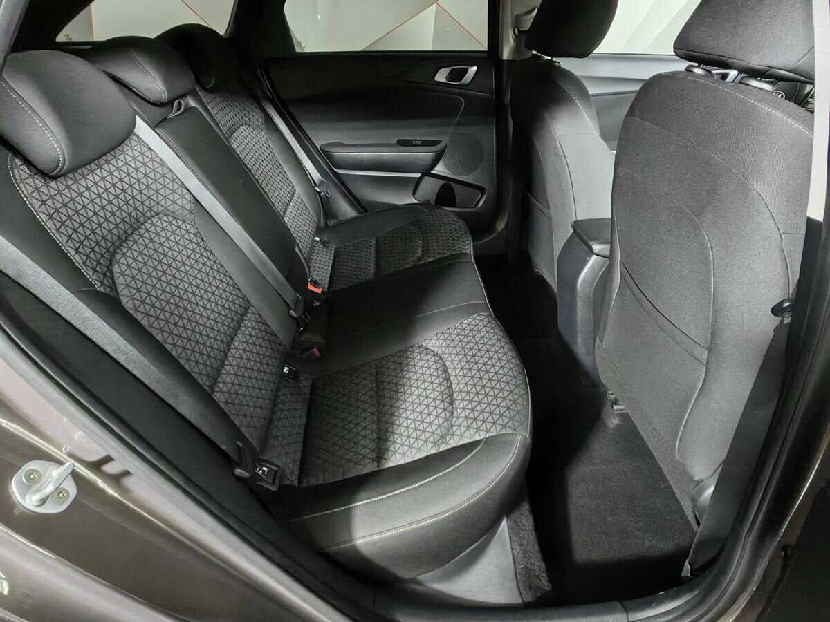 Б/У Киа Сид 2020 года. Фото: #11