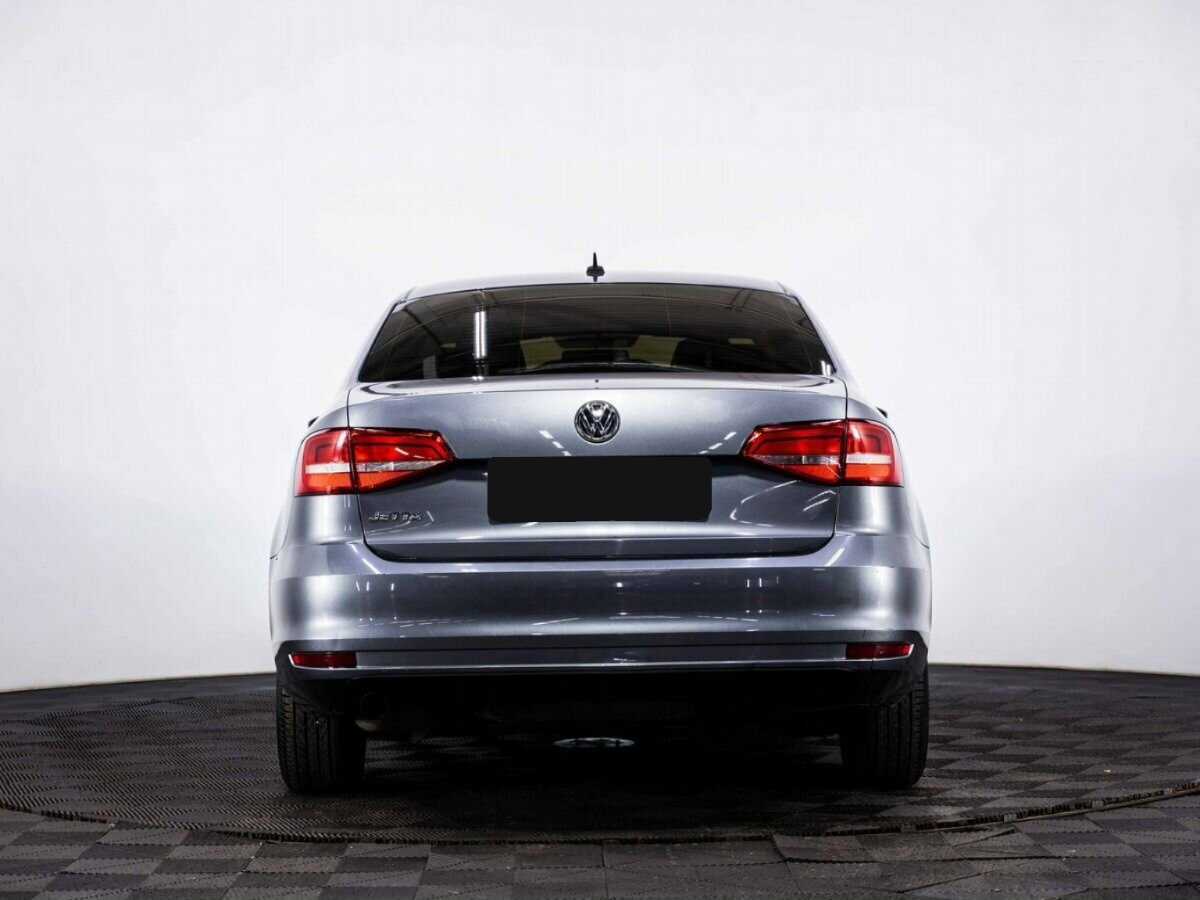 Б/У Фольксваген Джетта 2015 года. Фото: #4