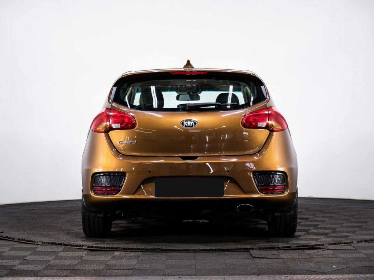 Б/У Киа Сид 2017 года. Фото: #4