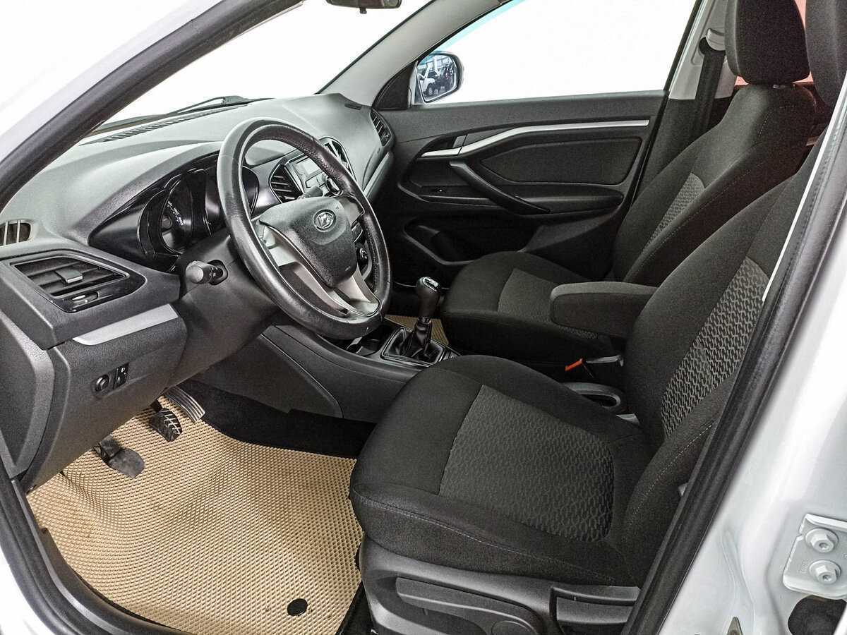 Б/У Лада (ВАЗ) Веста 2017 года. Фото: #15