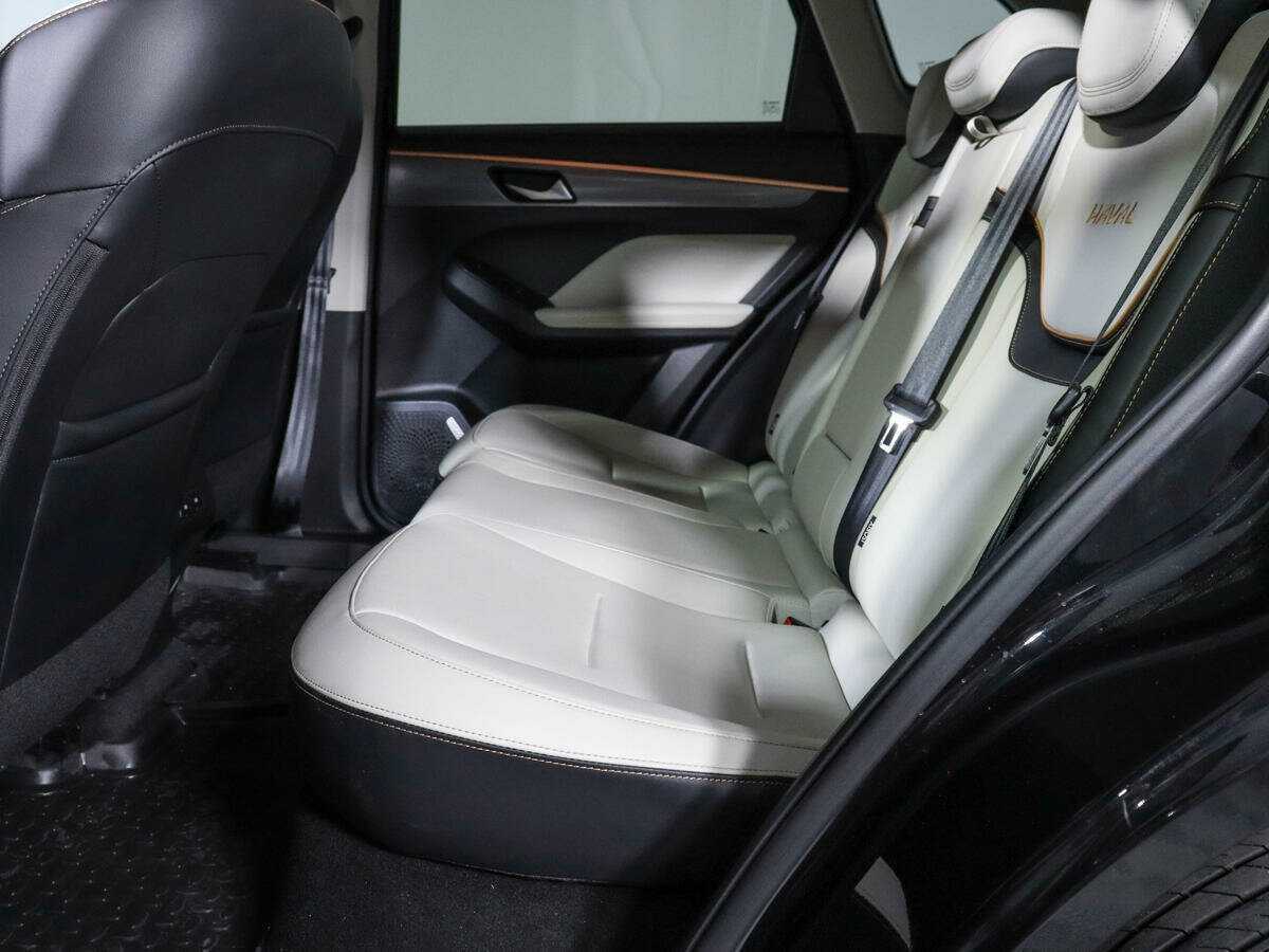 Б/У Хавал Джолион 2023 года. Фото: #9