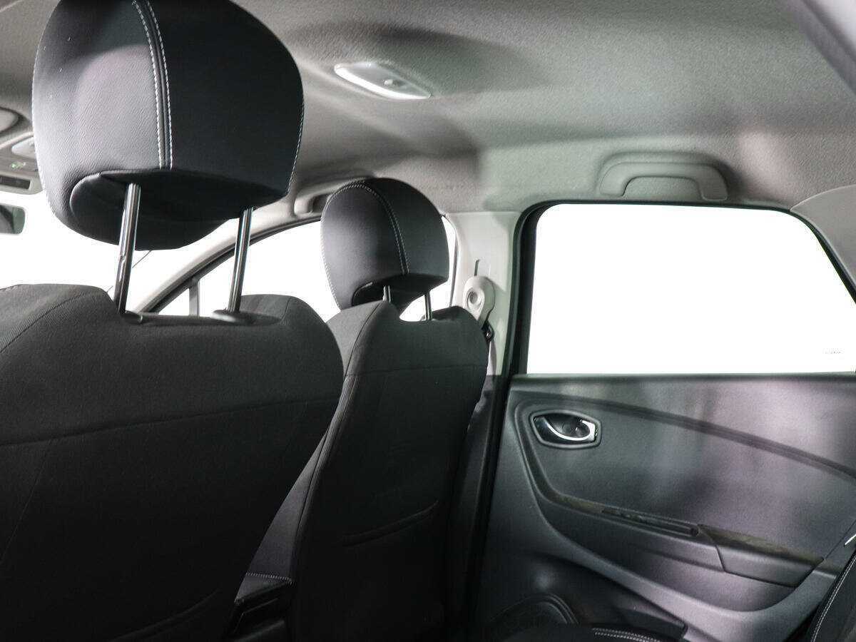 Б/У Рено Каптюр 2020 года. Фото: #11