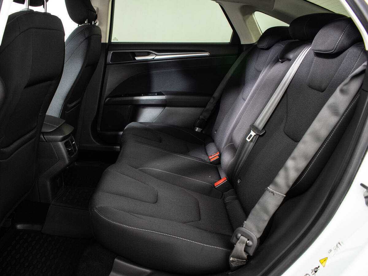 Б/У Форд Мондео 2015 года. Фото: #9