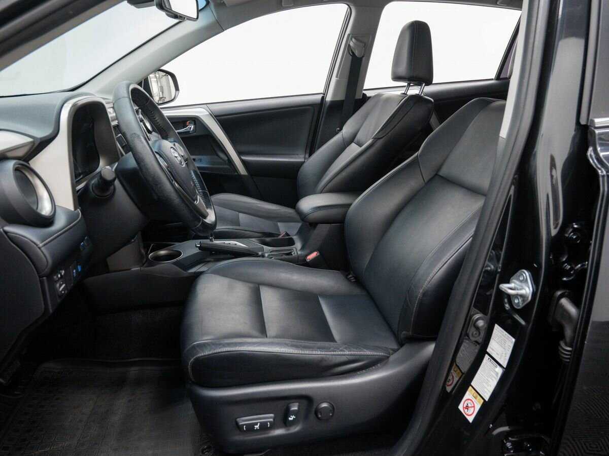 Б/У Тойота Рав4 2013 года. Фото: #11