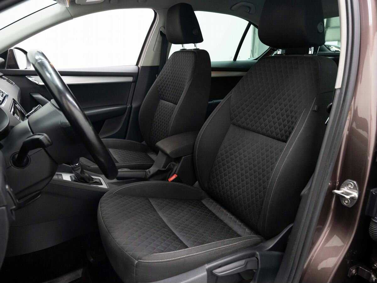 Б/У Шкода Октавия 2016 года. Фото: #9