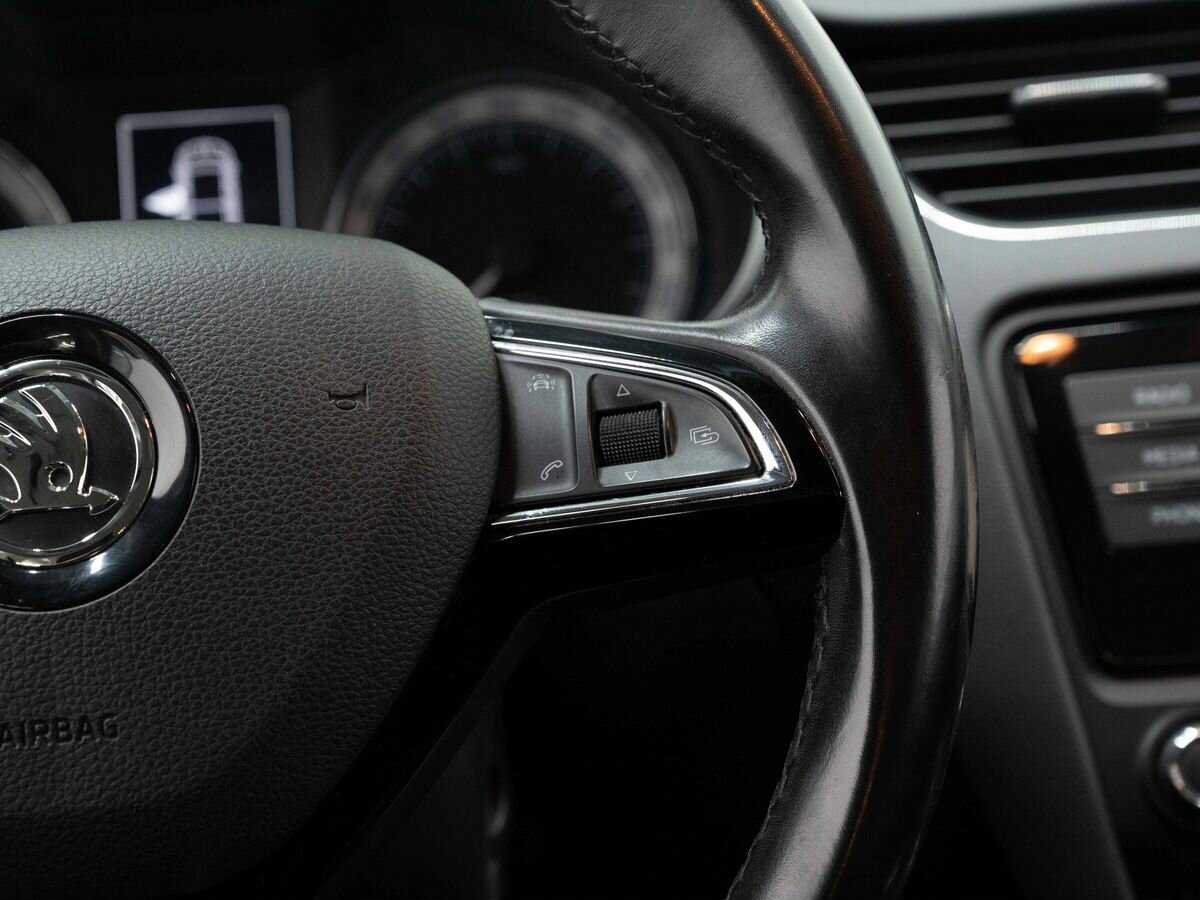 Б/У Шкода Октавия 2016 года. Фото: #17