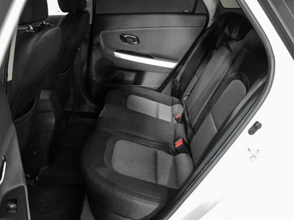 Б/У Киа Сид 2018 года. Фото: #8