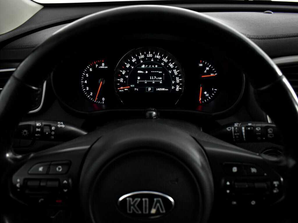 Б/У Киа Соренто 2017 года. Фото: #17