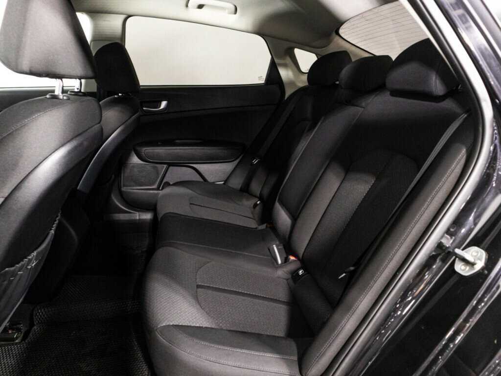 Б/У Киа Оптима 2017 года. Фото: #9