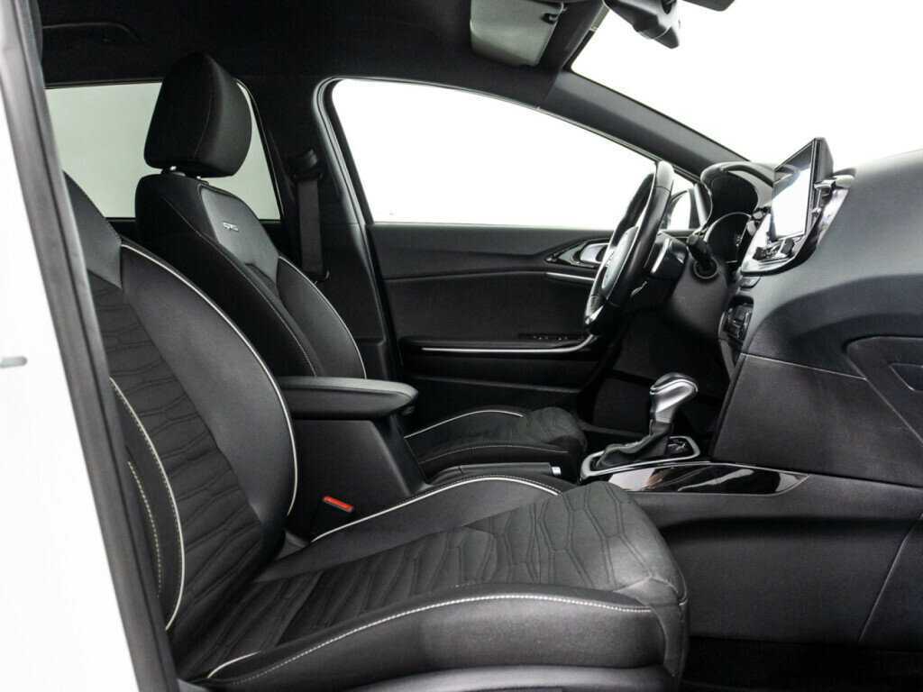 Б/У Киа Сид 2021 года. Фото: #22