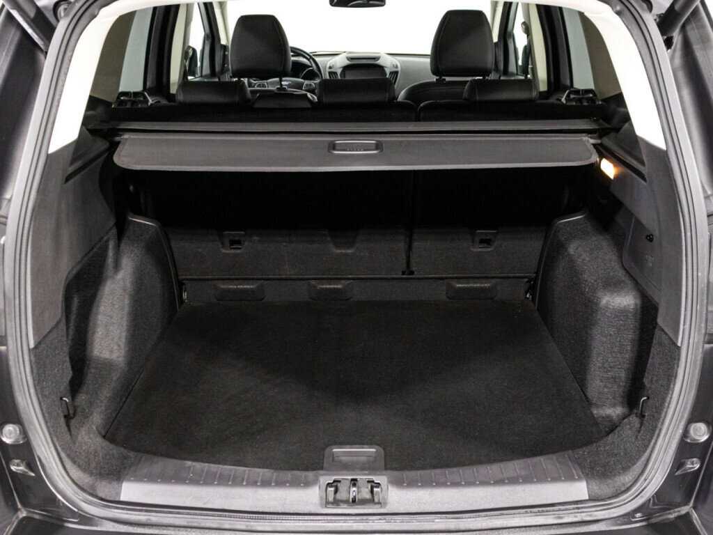 Б/У Форд Куга 2017 года. Фото: #14