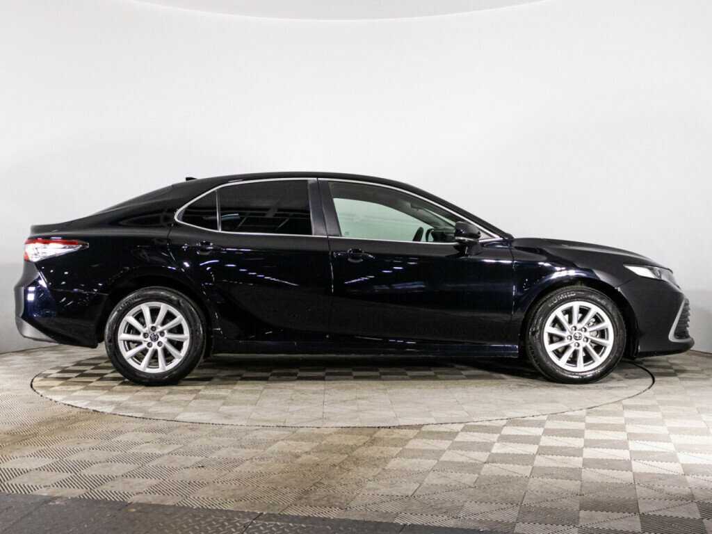 Б/У Тойота Камри 2021 года. Фото: #3