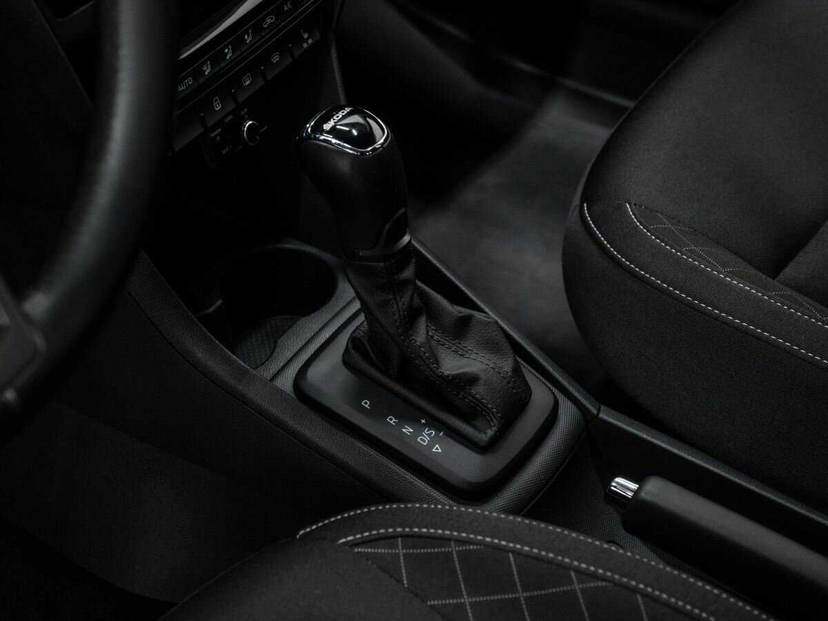 Б/У Шкода Рапид 2018 года. Фото: #15