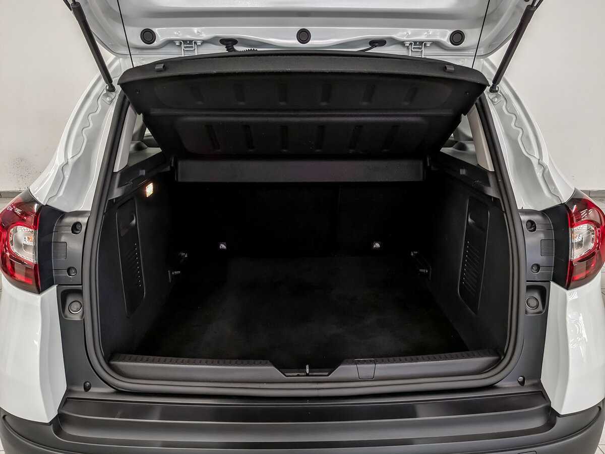 Б/У Рено Каптюр 2021 года. Фото: #9