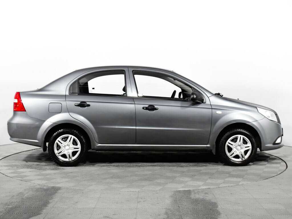 Б/У Шевроле Нексия 2021 года. Фото: #3