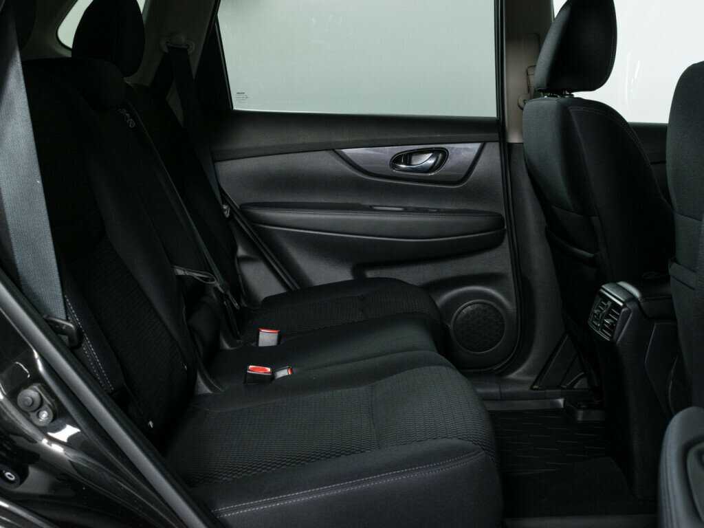 Б/У Ниссан Икс-Трейл 2021 года. Фото: #9