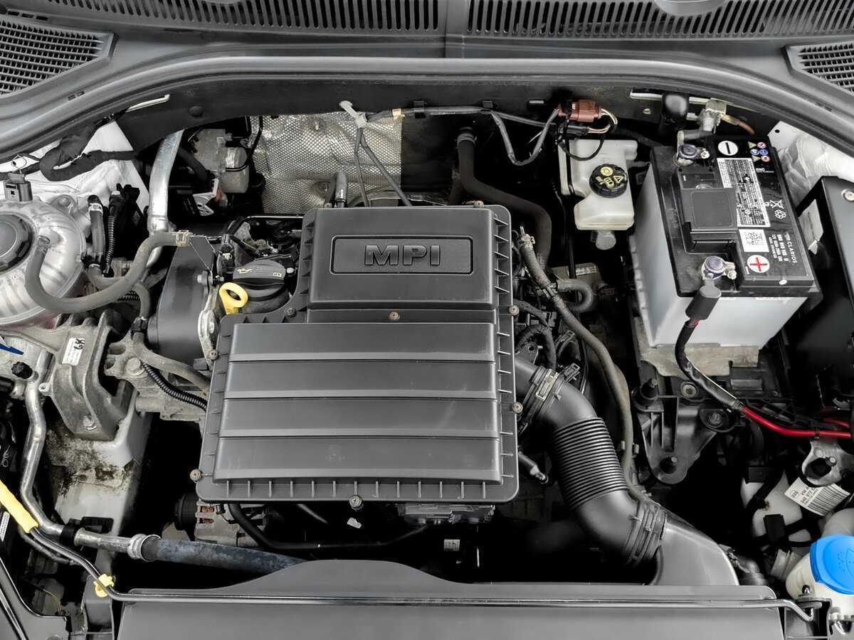 Б/У Фольксваген Джетта 2020 года. Фото: #8