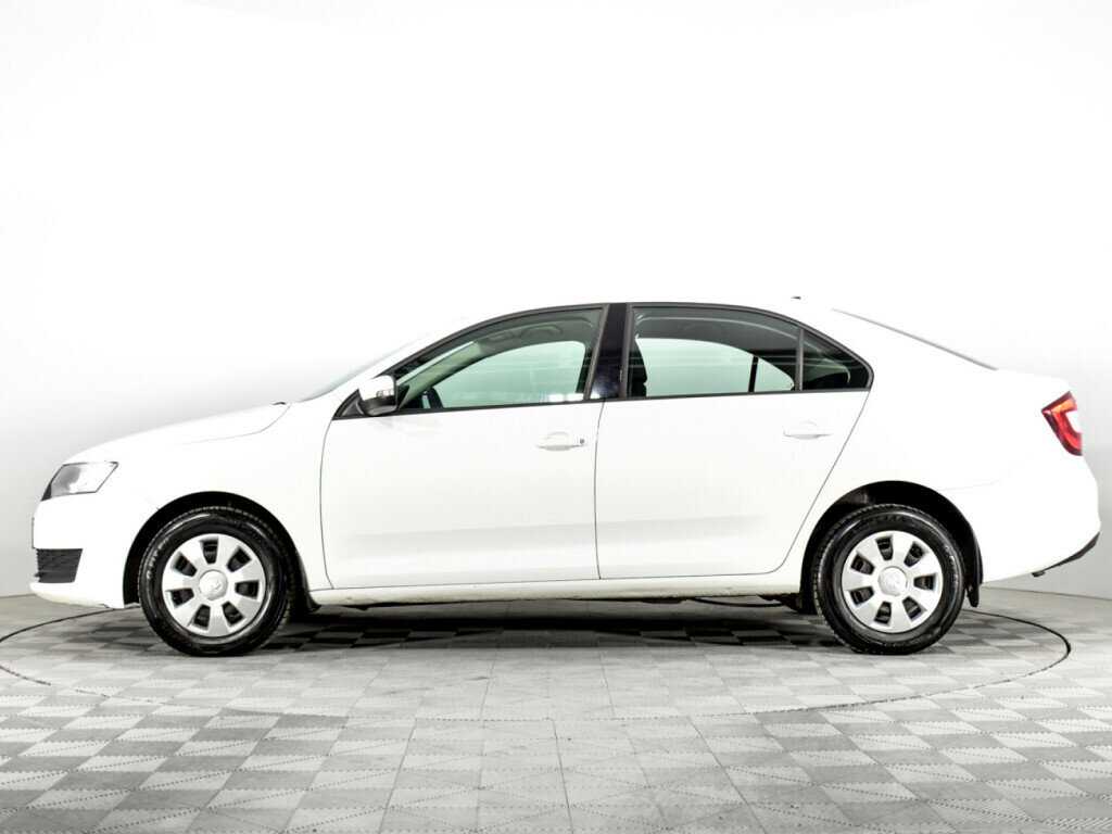 Б/У Шкода Рапид 2018 года. Фото: #7