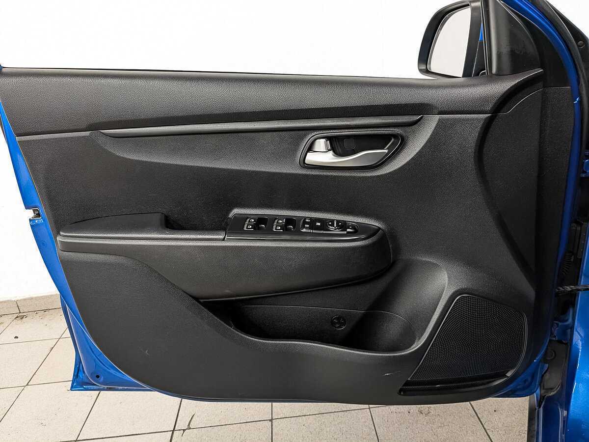 Б/У Киа Рио 2020 года. Фото: #17