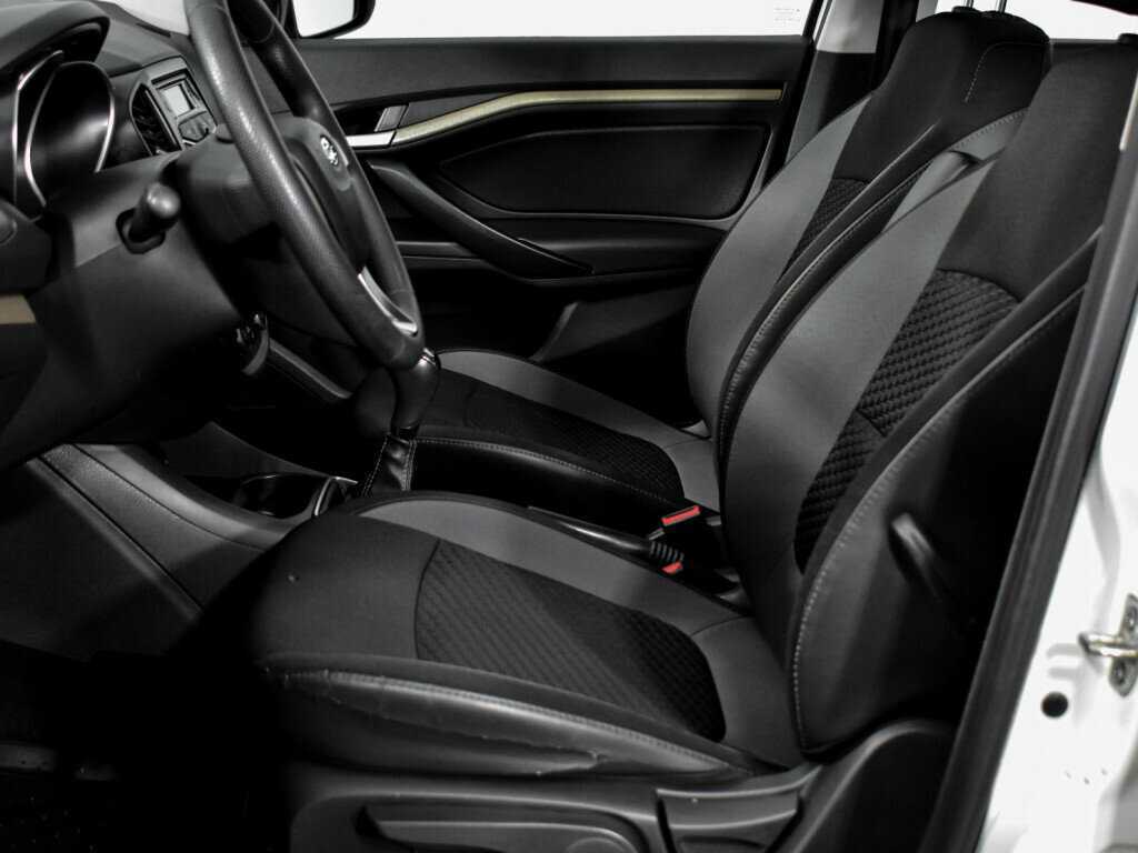 Б/У Лада (ВАЗ) Веста 2016 года. Фото: #10