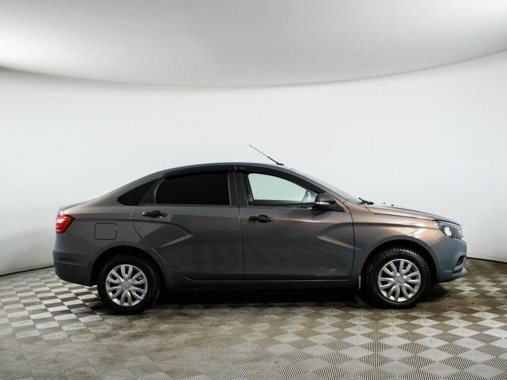 Б/У Лада (ВАЗ) Веста 2021 года. Фото: #3