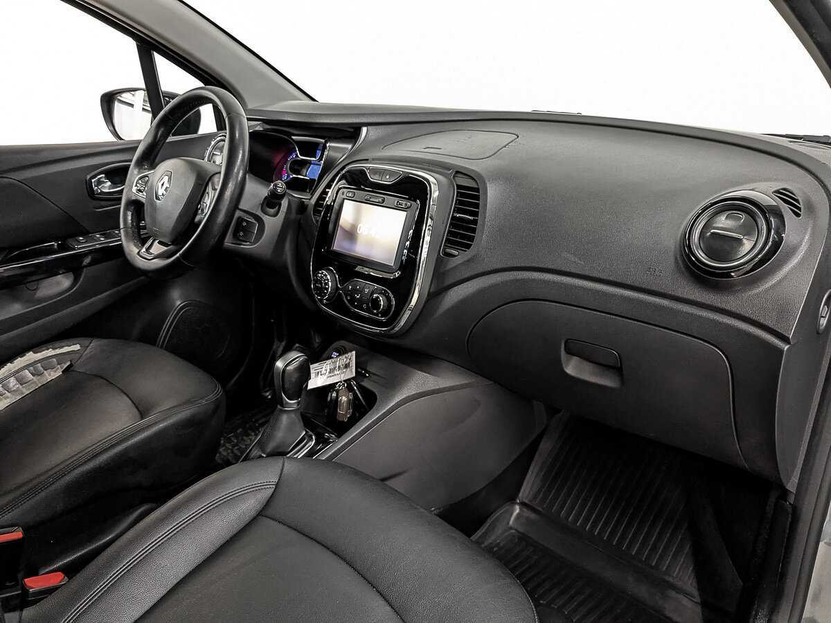 Б/У Рено Каптюр 2017 года. Фото: #10