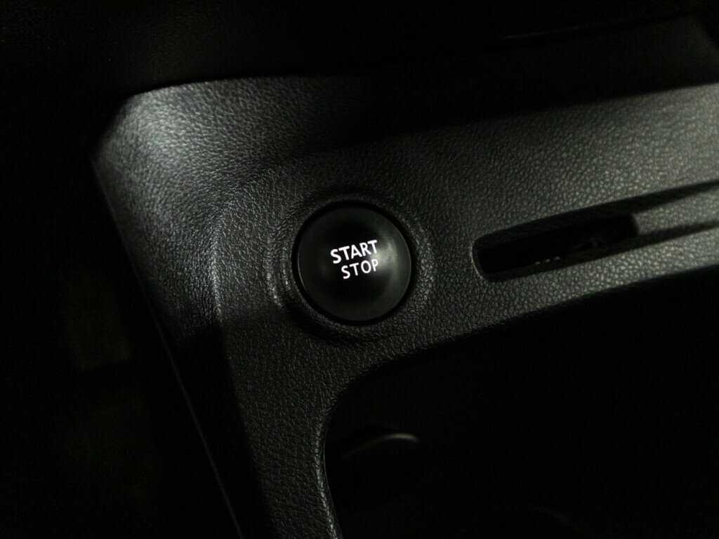 Б/У Рено Каптюр 2016 года. Фото: #17