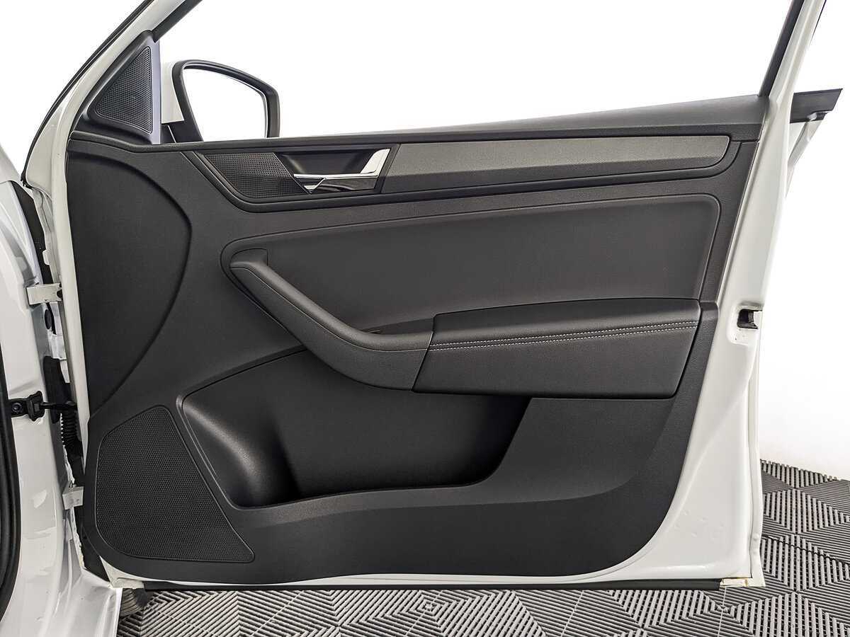 Б/У Шкода Рапид 2020 года. Фото: #23