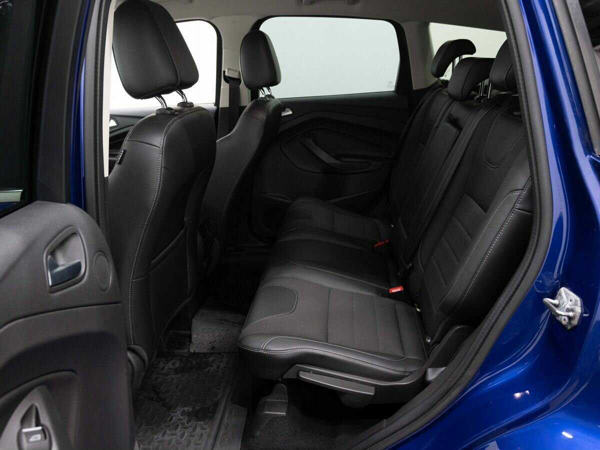 Б/У Форд Куга 2016 года. Фото: #9