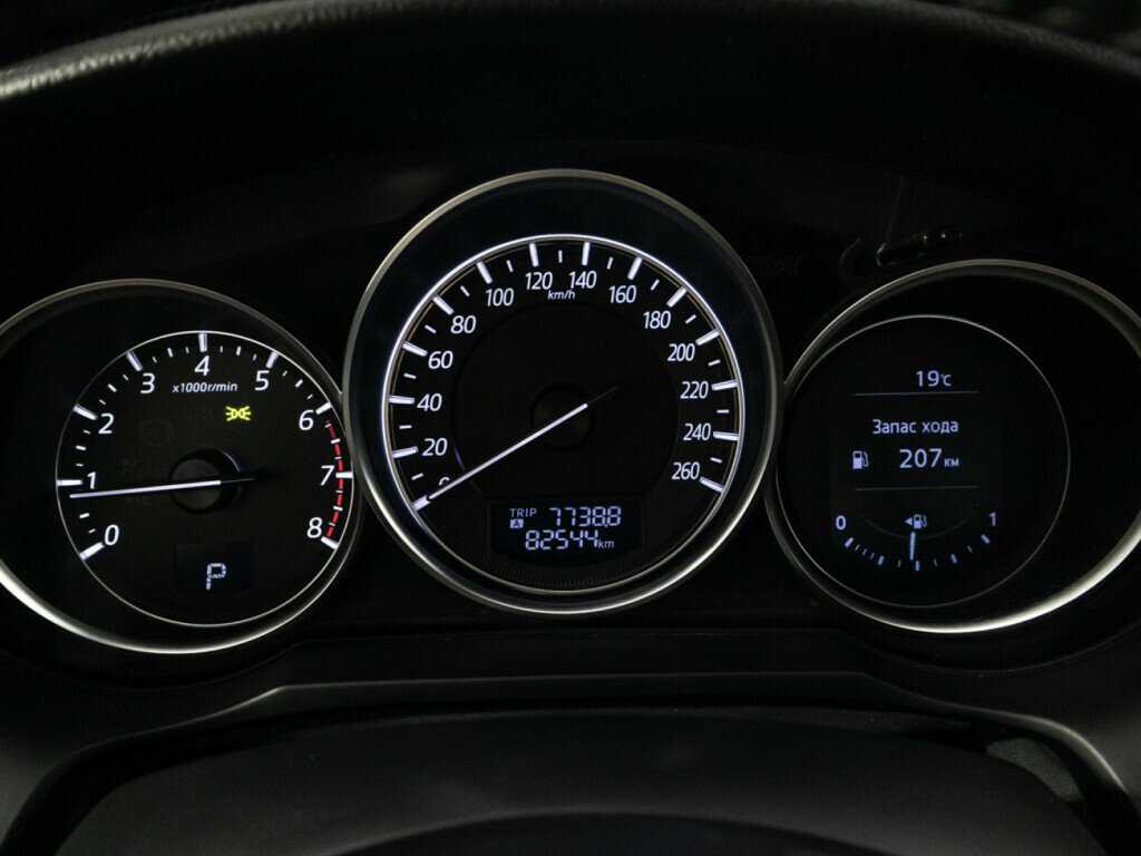 Б/У Мазда 6 2016 года. Фото: #11