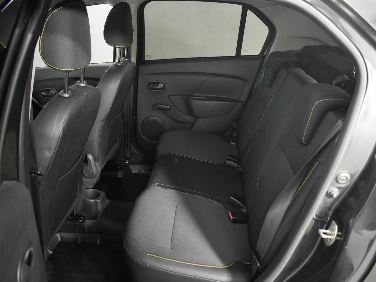 Б/У Рено Логан 2022 года. Фото: #10