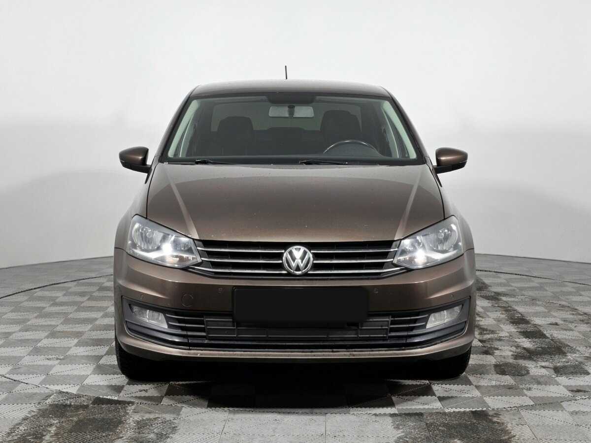 Б/У Фольксваген Поло 2018 года. Фото: #1