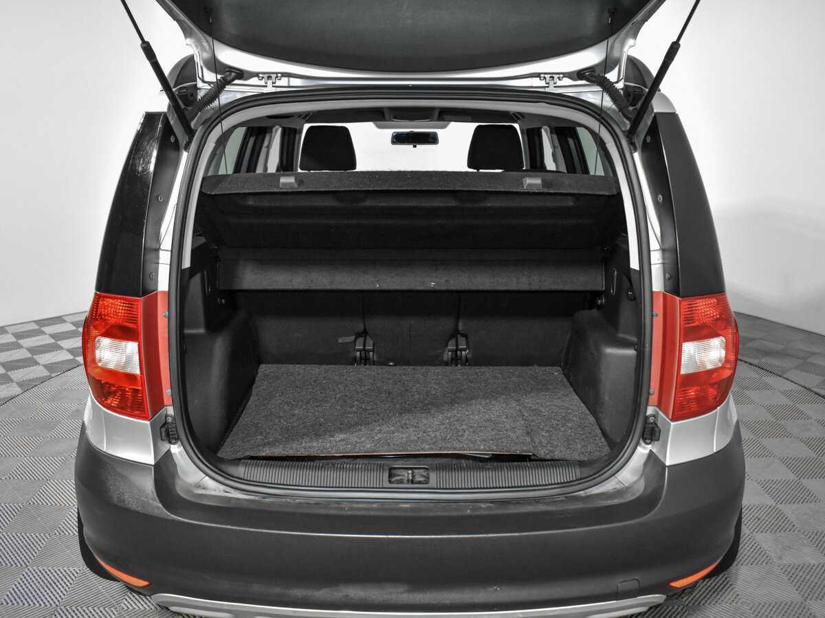 Б/У Шкода Йети 2013 года. Фото: #18