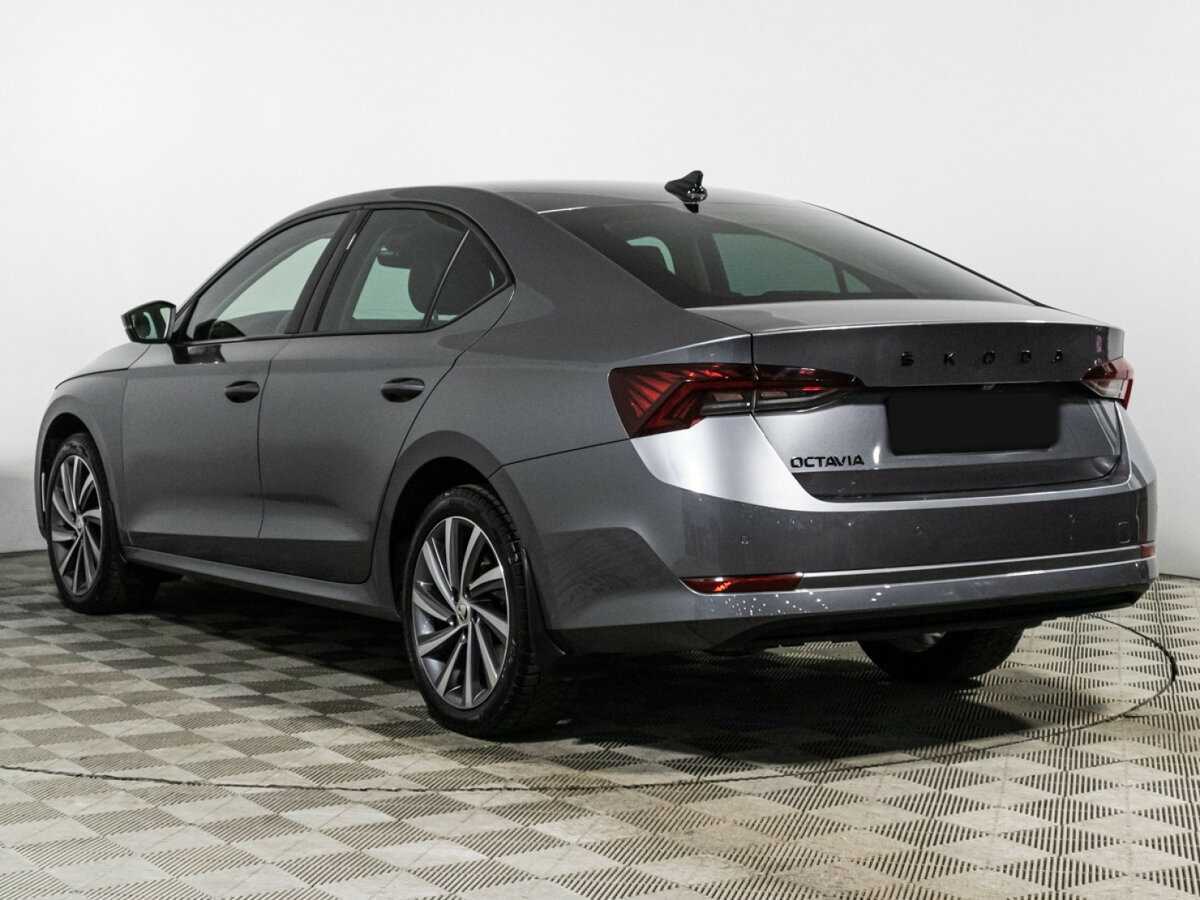 Б/У Шкода Октавия 2021 года. Фото: #6