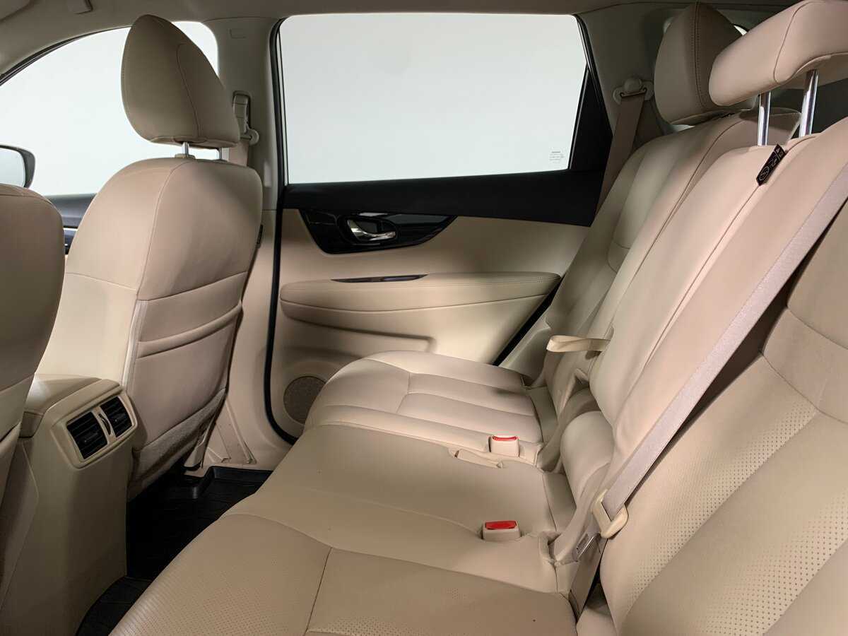 Б/У Ниссан Икс-Трейл 2021 года. Фото: #17