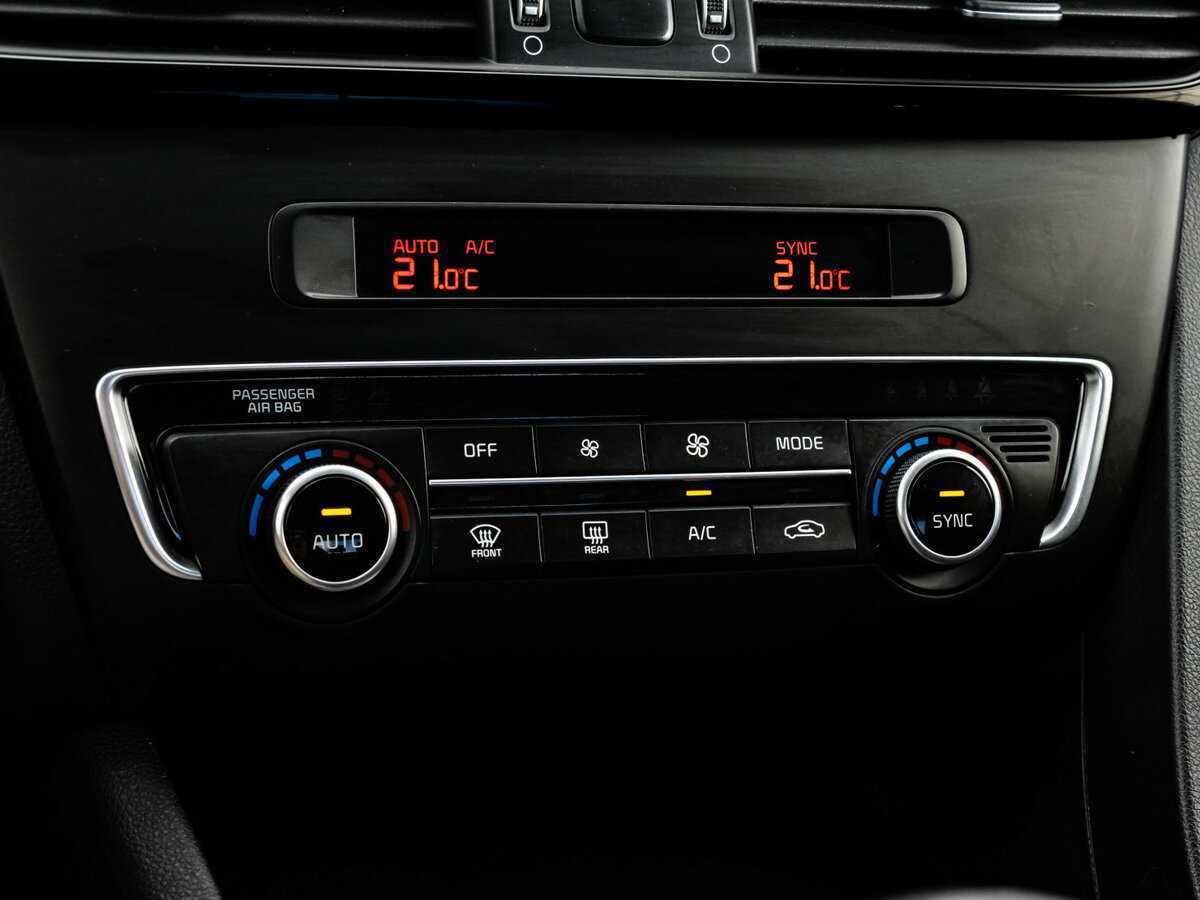 Б/У Киа Оптима 2020 года. Фото: #13