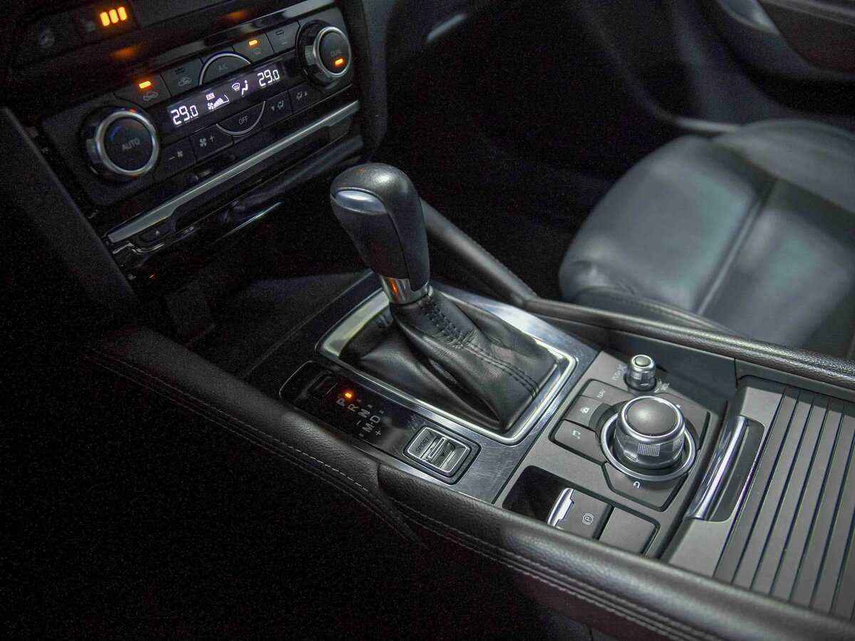 Б/У Мазда 6 2017 года. Фото: #12