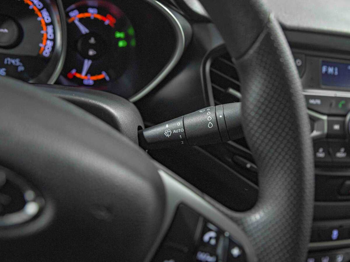 Б/У Лада (ВАЗ) Веста 2019 года. Фото: #9